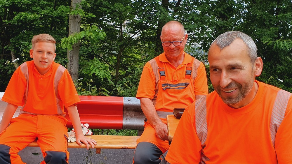 sm_burscheid_jungs_in_orange_12.jpg