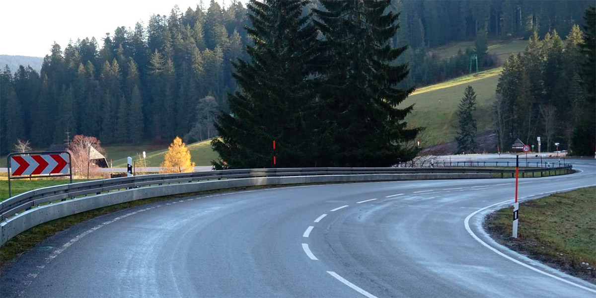 Baden-Württemberg, B 500 zw. Furtwangen-Neukirch u. Breitnau (nach „Kalte Herberge“)